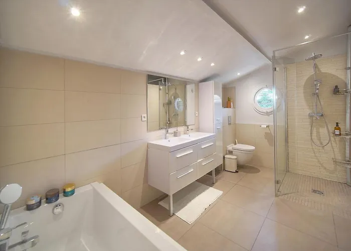 Villa Frgk Boheme Chic Private Pool Ultrafast Wifi Le Cannet